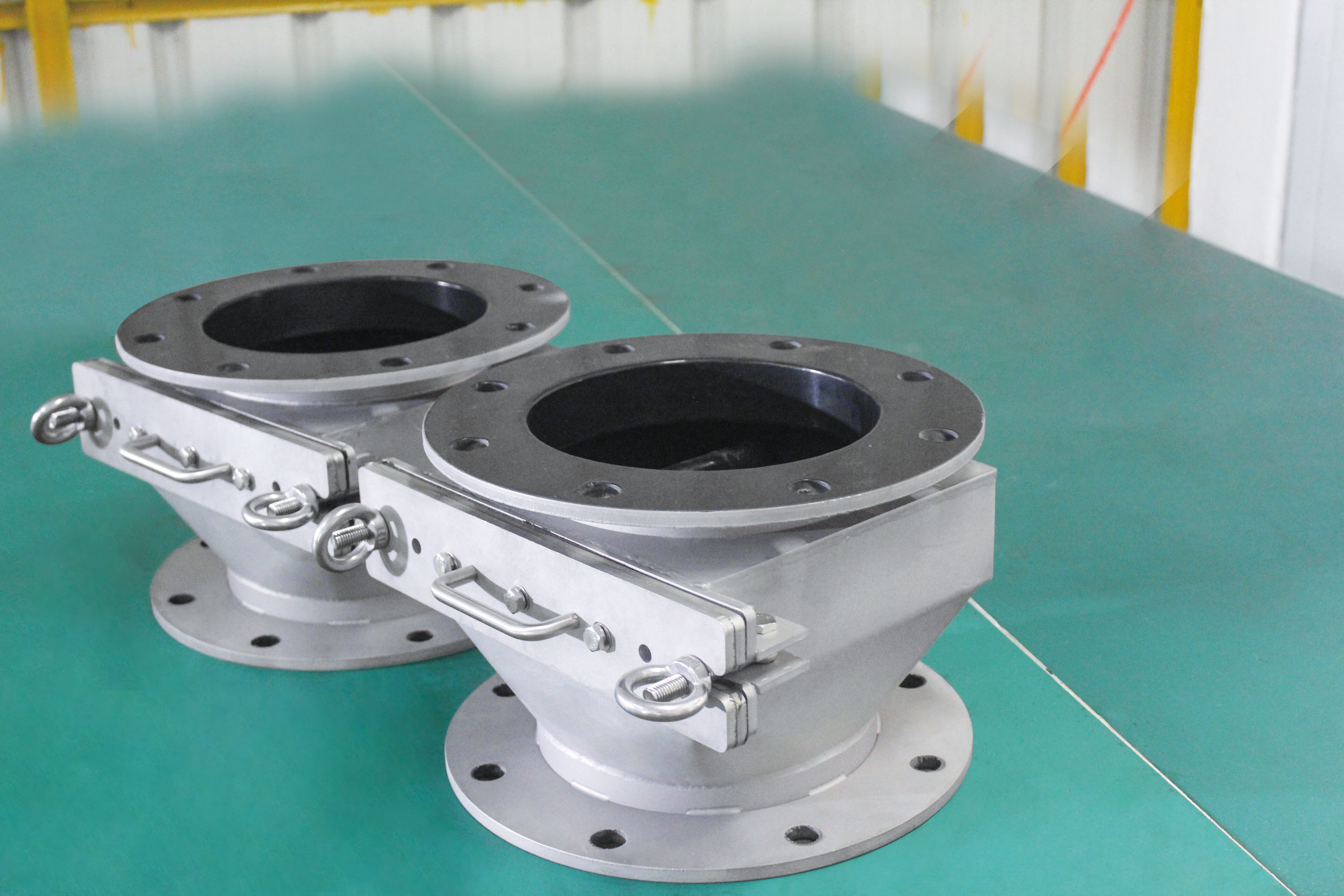 Dlaczego ręczna odżelaziacz szufladowy jest niezbędny w produkcji proszku chili?